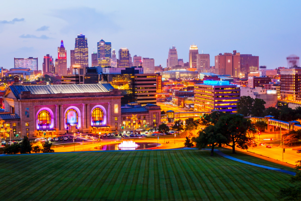 Why Kansas City is the Perfect Hub for Frozen Food Order Fulfillment